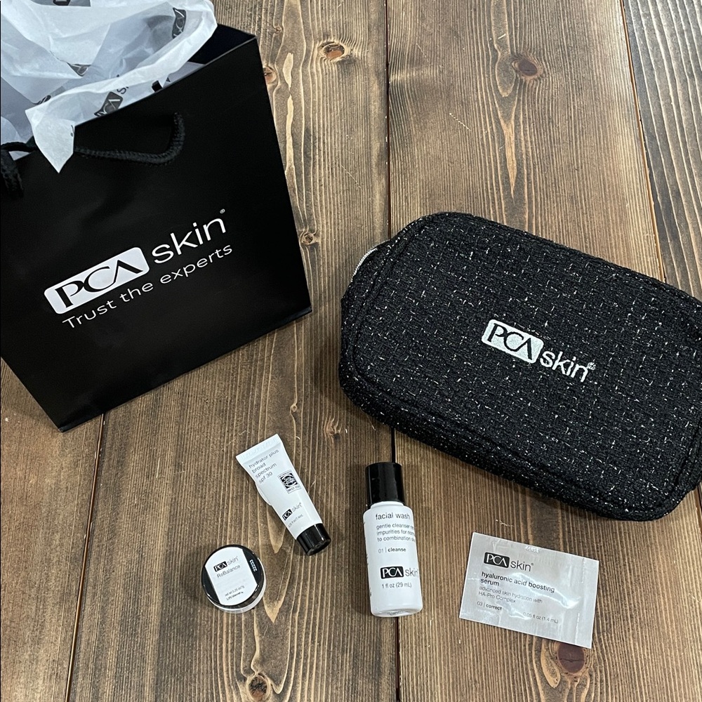 PCA Skin Black Travel Skincare Kit – Hydrating Essentials